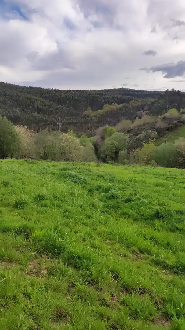 Wohnbaugrundstück zum Verkauf in Oruña - Barrio La Venera