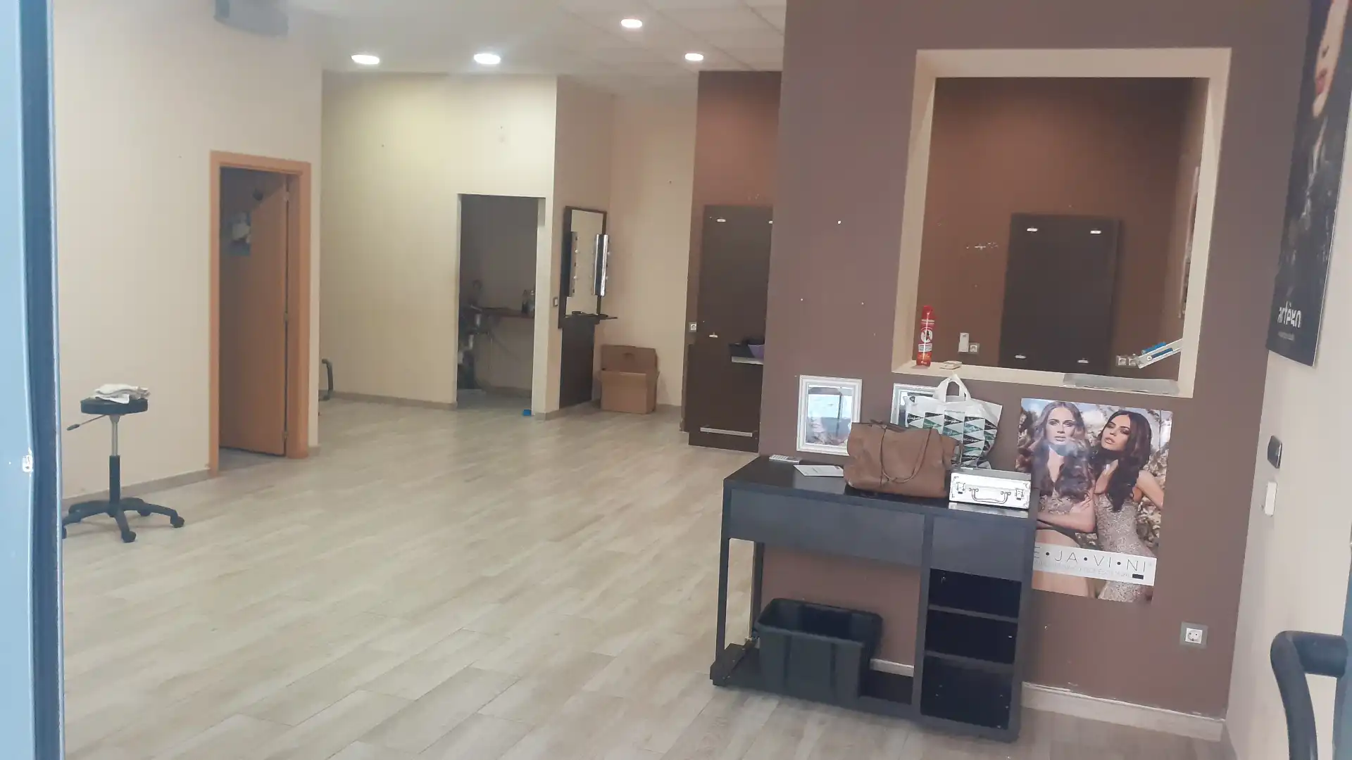 Local comercial en venda a Centre Vila, imagen 3