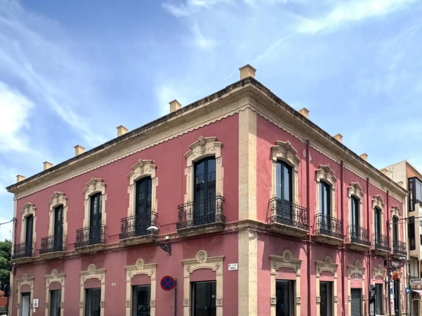 Vista exterior de Oficina de alquiler en Almería con Aire acondicionado, Calefacción y Amueblado