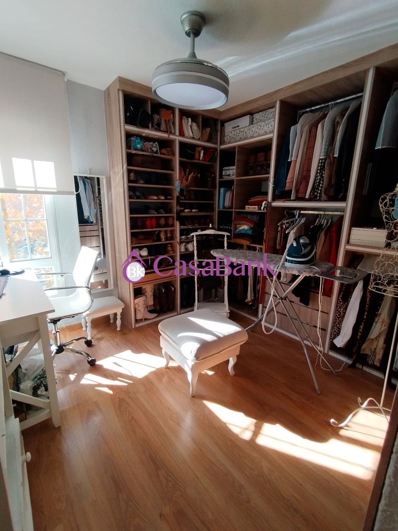 Bedroom of Flat for sale in  Córdoba Capital  with Air Conditioner and Terrace