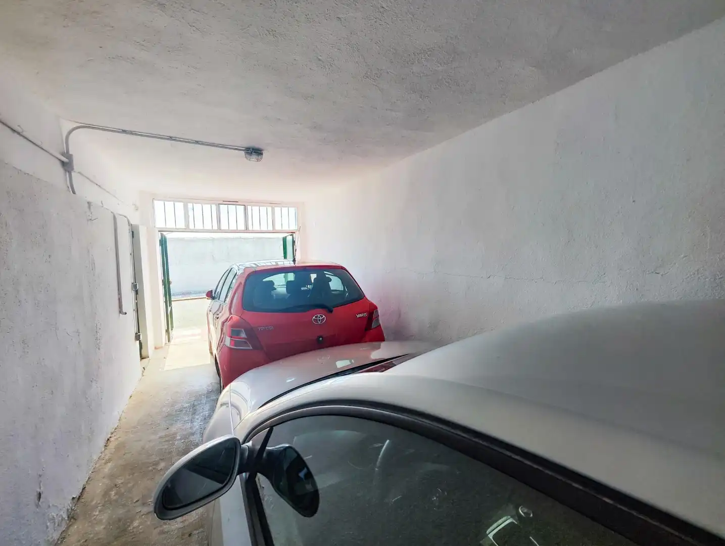 Parking de Casa o chalet en venta en Puertollano con Aire acondicionado, Calefacción y Jardín privado