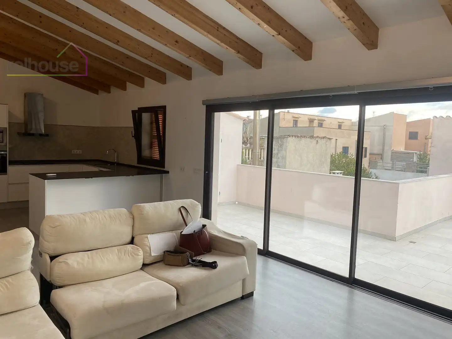 Wohnzimmer von Maisonette zur Miete in Binissalem mit Klimaanlage, Parkett und Terrasse