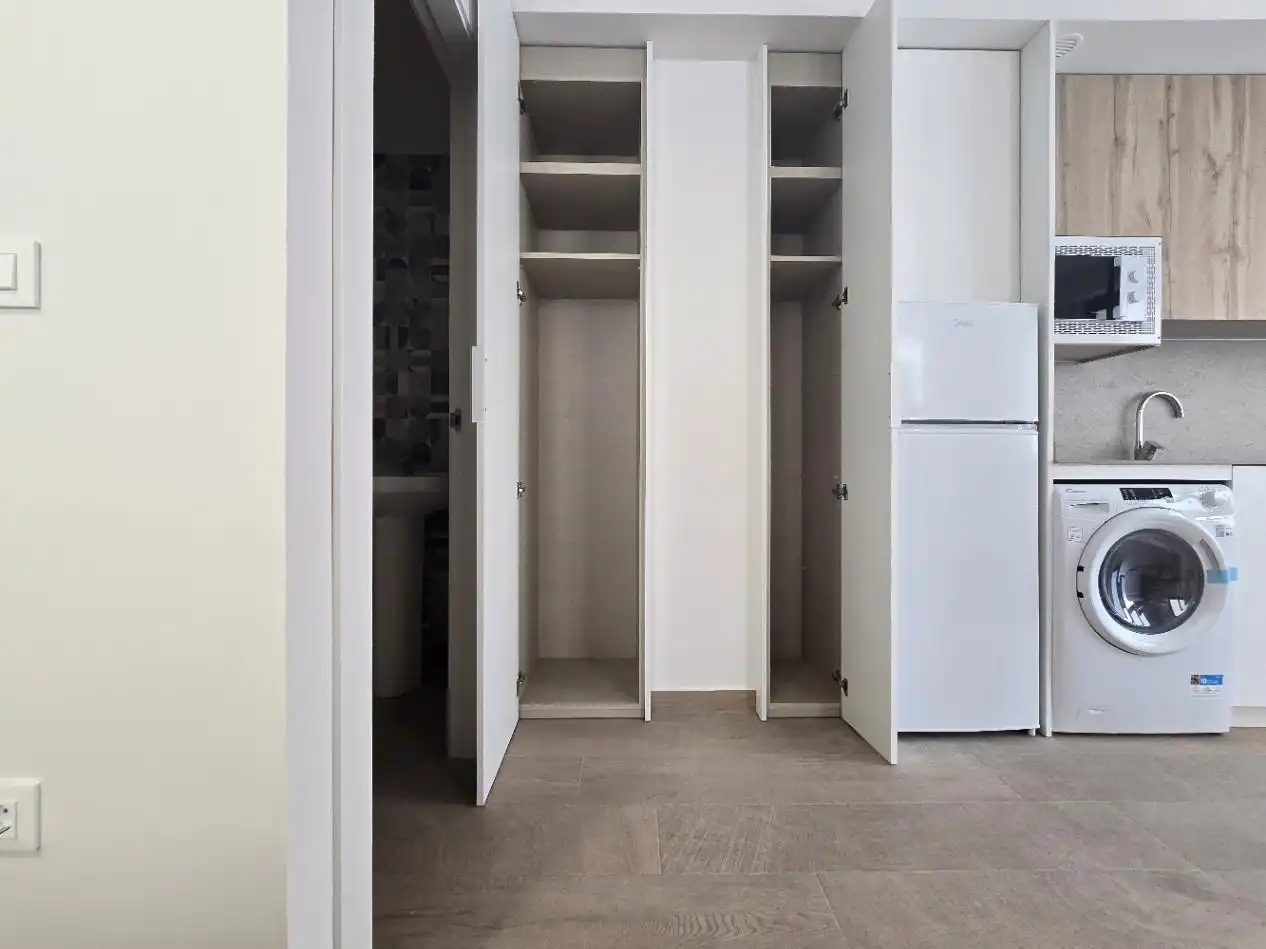 Flat for rent in Sector V