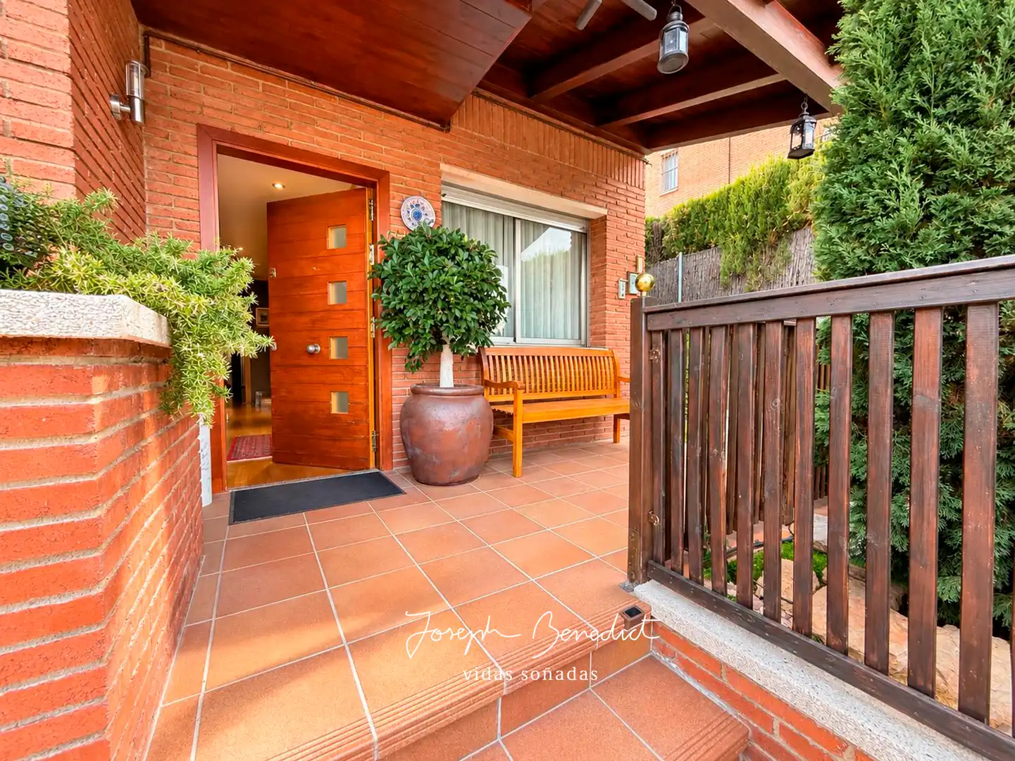 Casa amb terrassa en venda a Corbera de Llobregat, imagen 8