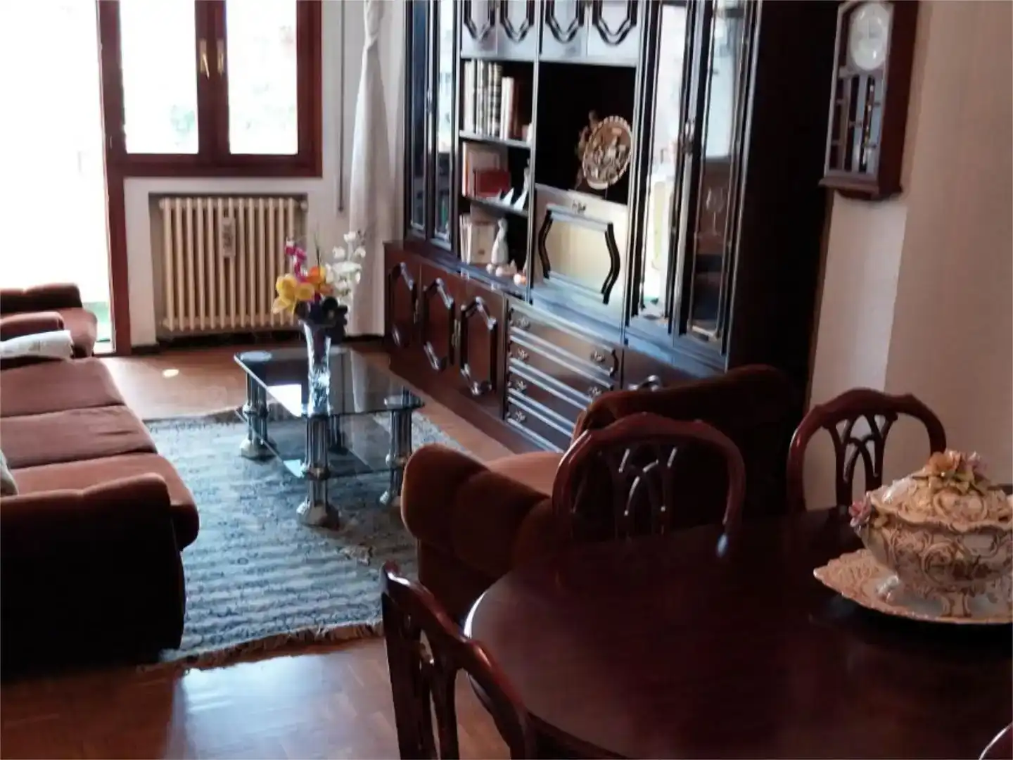 Sala d'estar de Pis en venda en Vitoria - Gasteiz amb Balcó