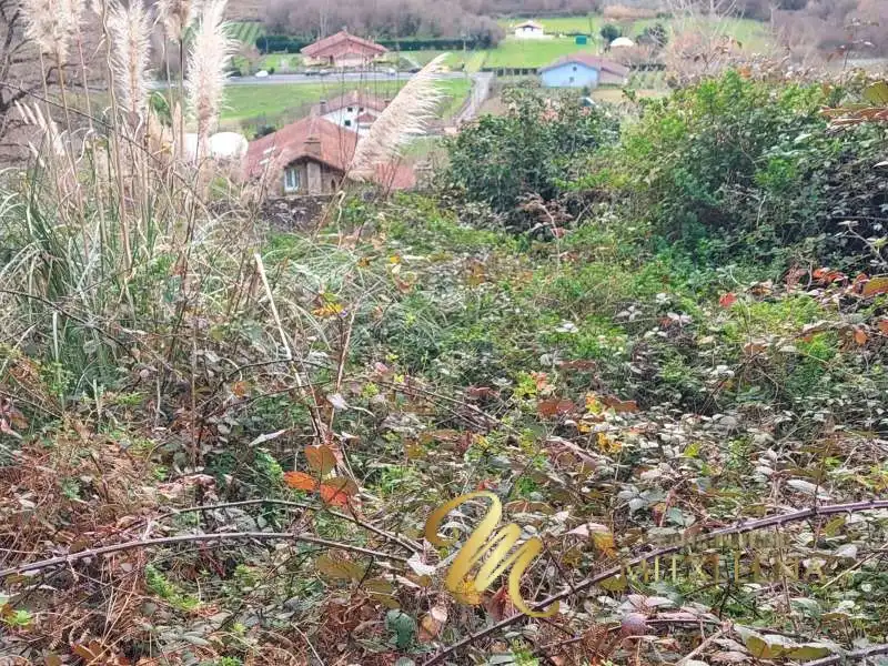 Grundstücke zum Verkauf in Maruri-Jatabe
