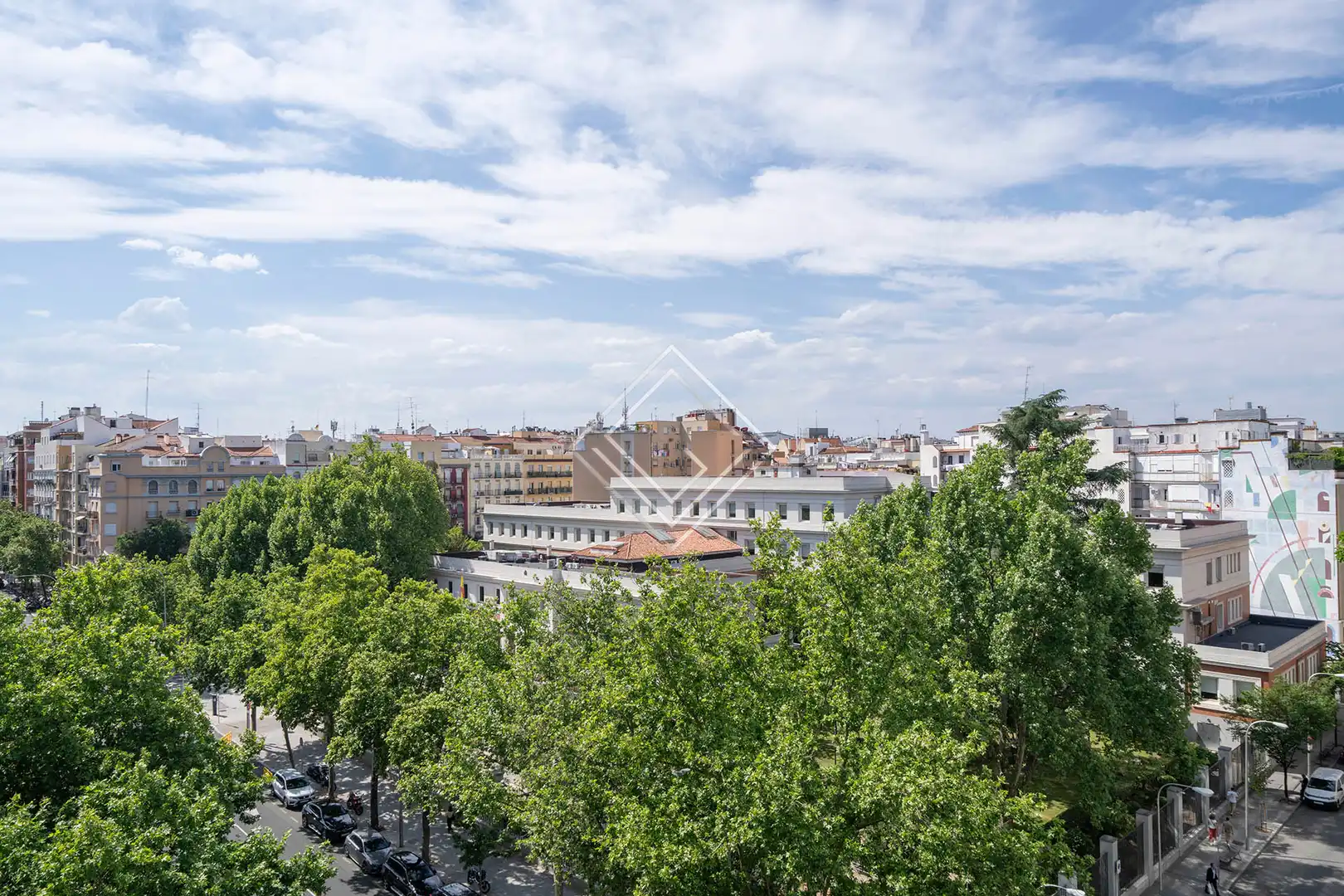 Exterior view of Office for sale in Madrid