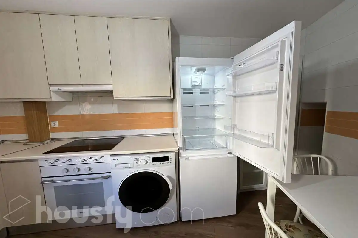 Dúplex de alquiler en Calle del Cerrillo, Centro