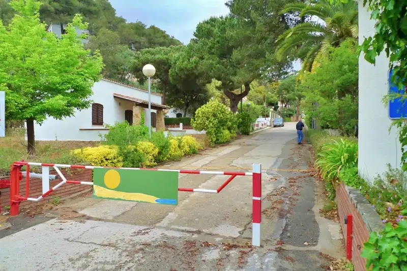 Vista exterior de Casa o xalet en venda en Lloret de Mar amb Jardí privat, Terrassa i Piscina