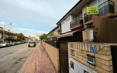 Vista exterior de Casa adosada en venda en  Murcia Capital amb Aire condicionat, Terrassa i Balcó