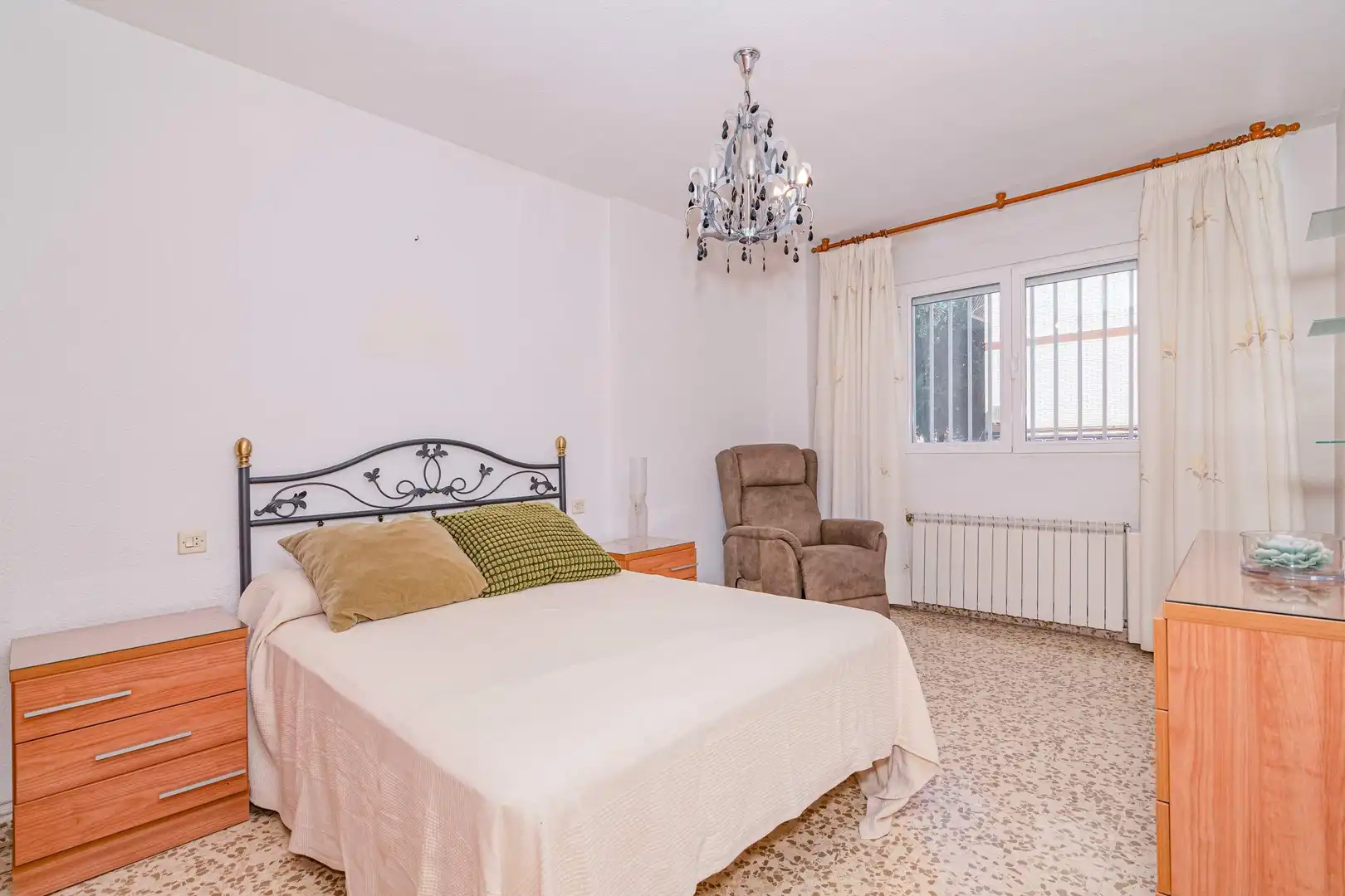 Habitación de Piso en venta en Granada