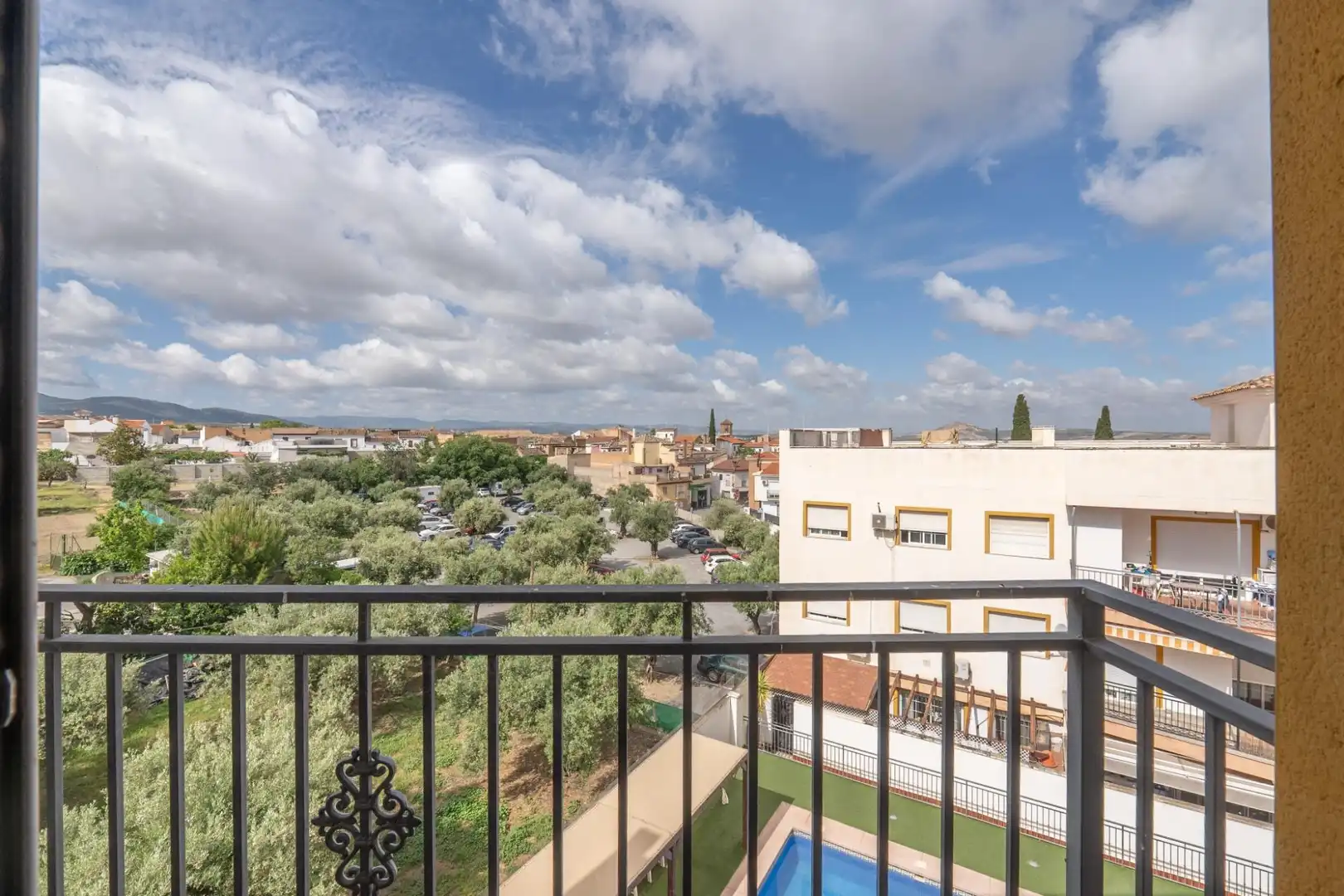 Terraza de Piso en venta en Gójar con Terraza, Trastero y Balcón