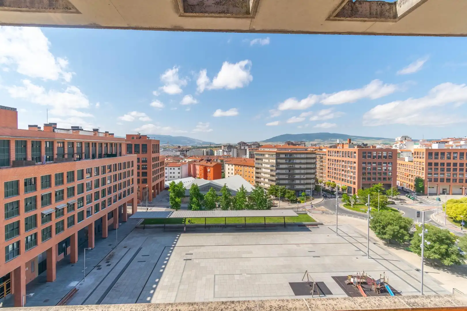 Exterior view of Attic for sale in  Pamplona / Iruña  with Heating, Terrace and Storage room