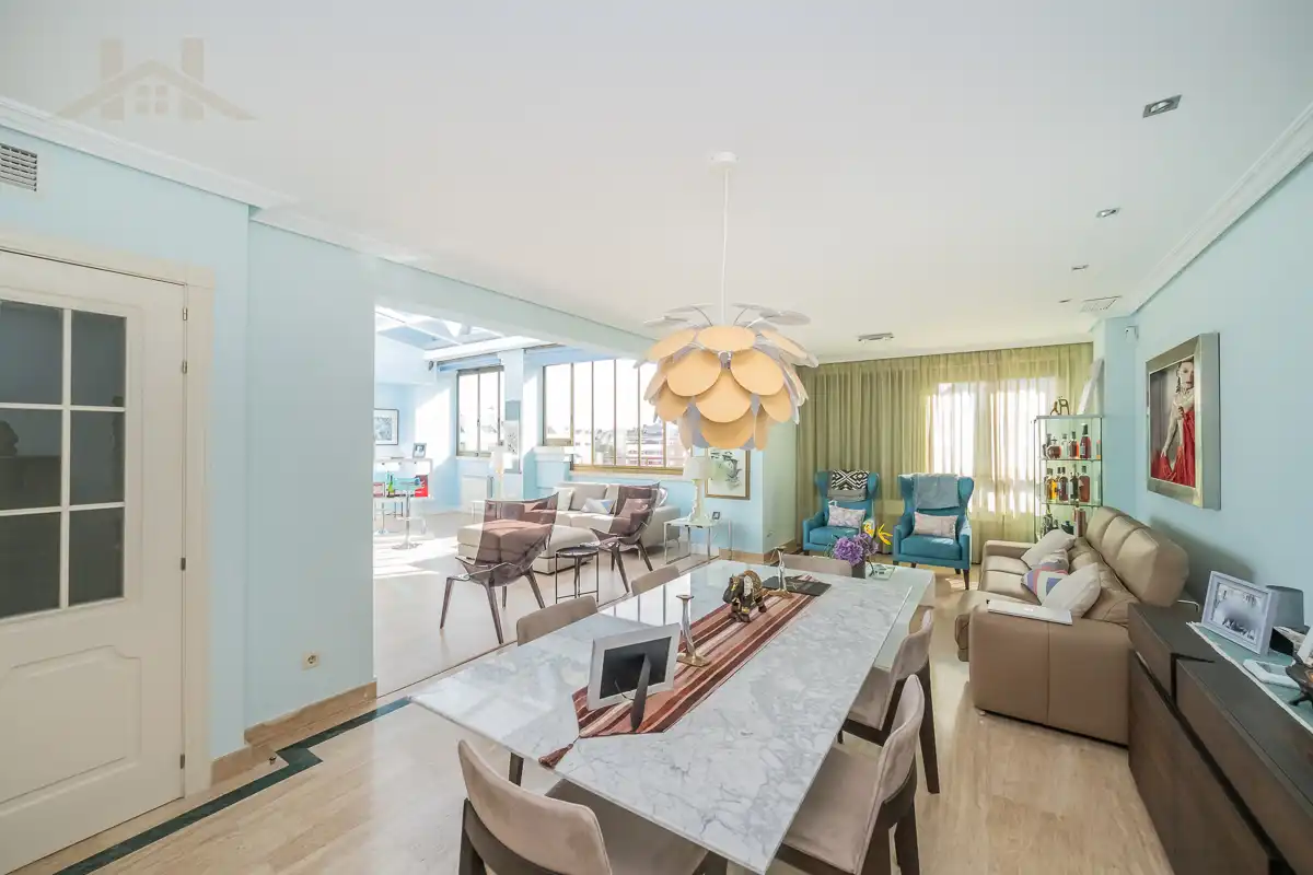 Comedor de Dúplex en venta en Majadahonda con Aire acondicionado, Calefacción y Parquet