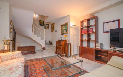 Living room of Duplex for sale in Sant Joan Despí  with Air Conditioner, Heating and Parquet flooring