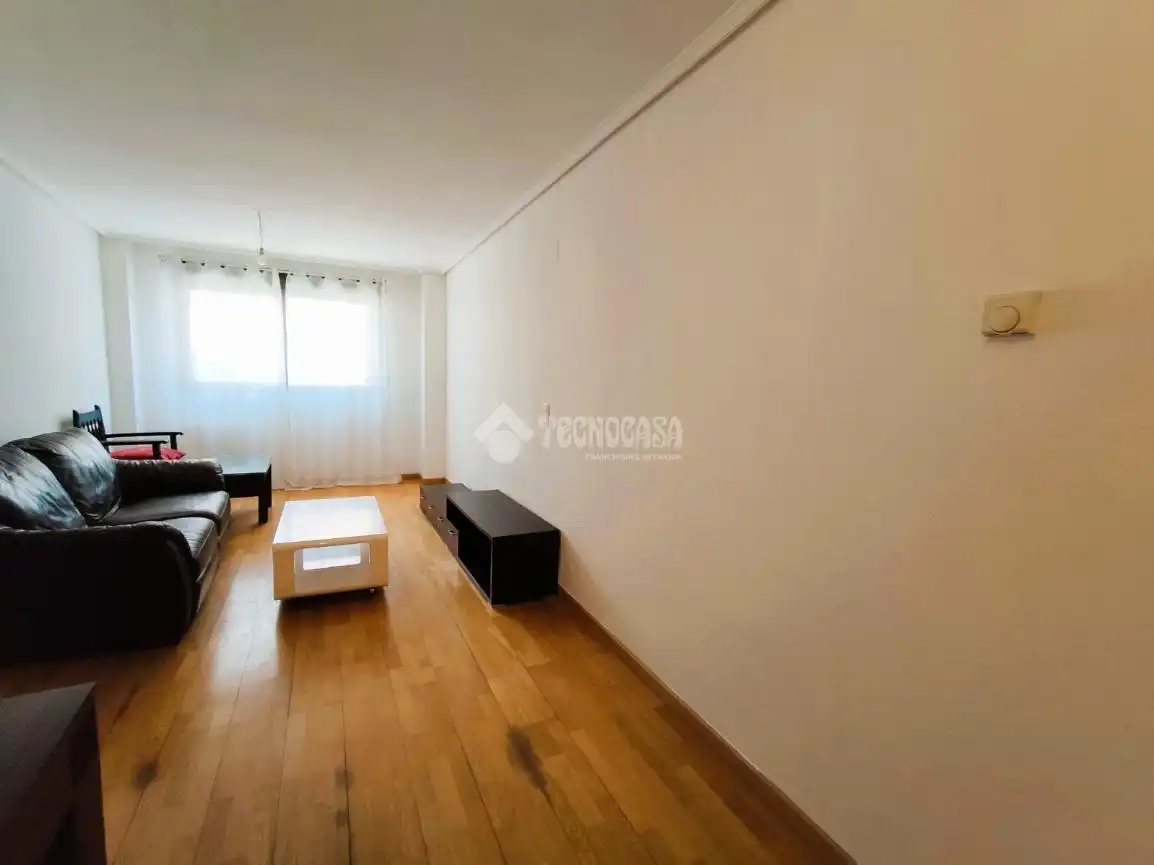 Sala de estar de Piso de alquiler en Zaragoza con Calefacción, Parquet y Terraza