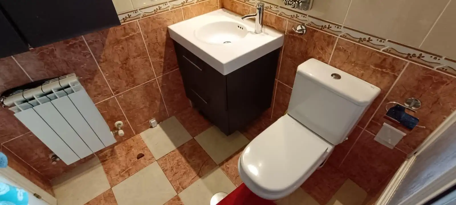 Bathroom of Detached homes for sale in Zamora Capital   with Air Conditioner, Heating and Private garden