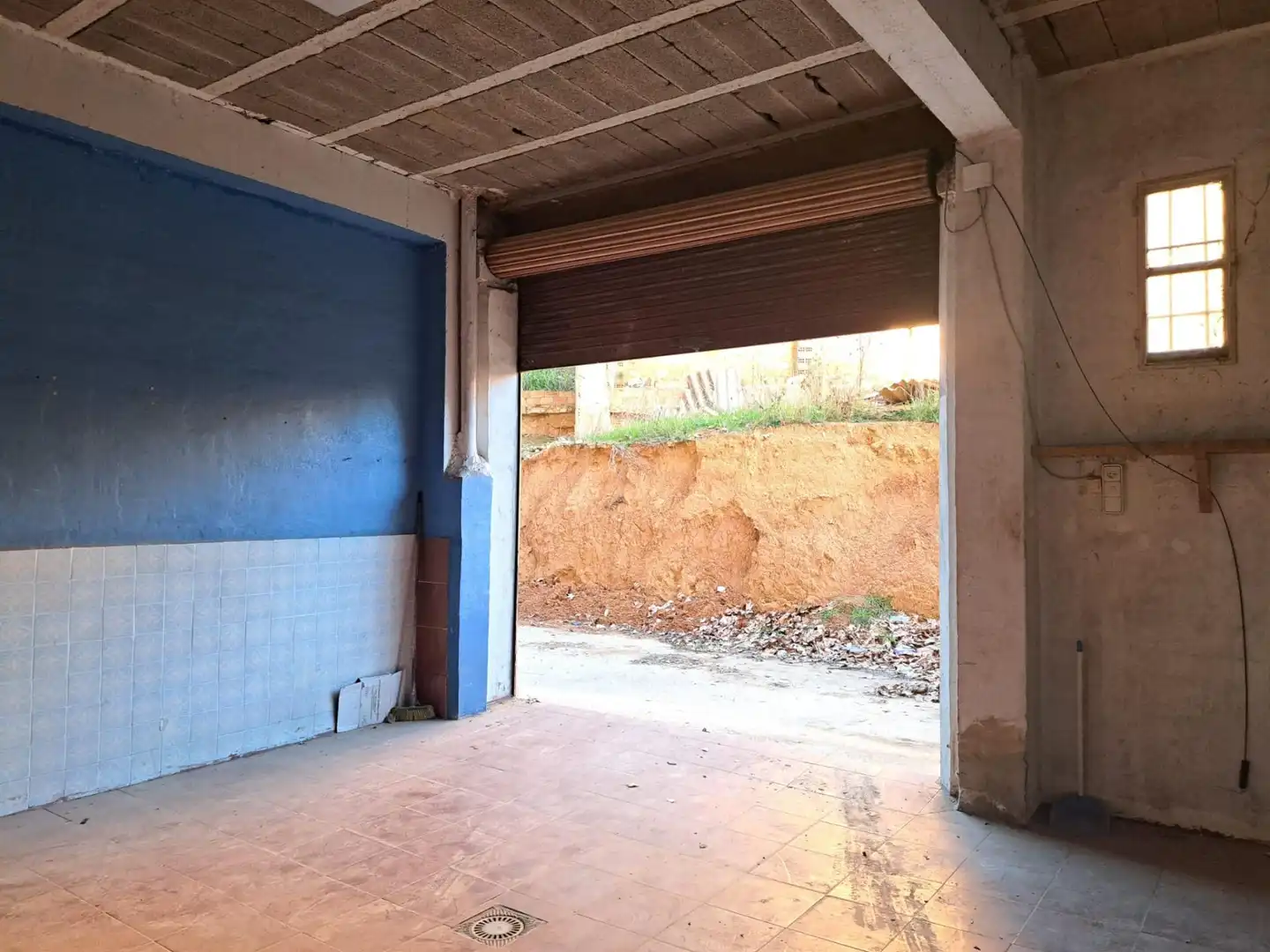 Gewerbefläche zum Verkauf in Calle Calle Bodegas 70, imagen 4