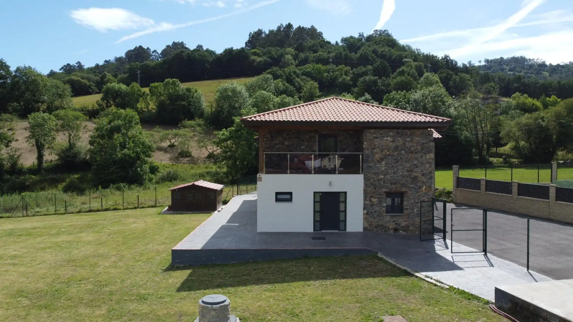 Vista exterior de Casa o chalet en venta en Grado con Calefacción, Terraza y Trastero