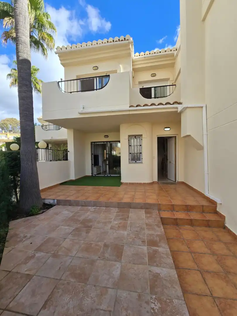 Jardín de Casa adosada en venta en Marbella con Amueblado