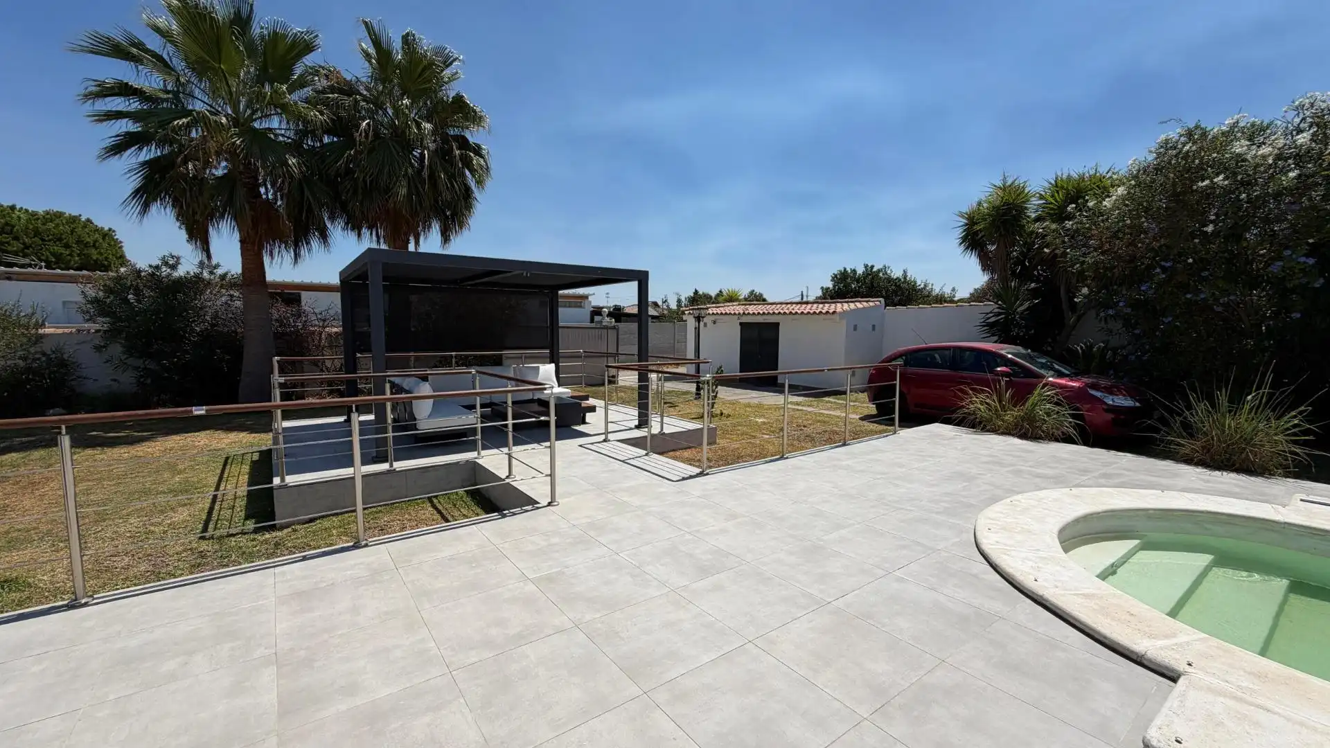 Terrassa de Casa o xalet en venda en Chiclana de la Frontera amb Aire condicionat, Calefacció i Jardí privat
