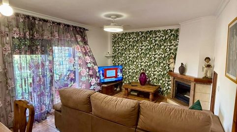 Foto 2 de Casa adosada en venta en Calle Tabarca, 51, El Zabal - Santa Margarita, La Línea de la Concepción