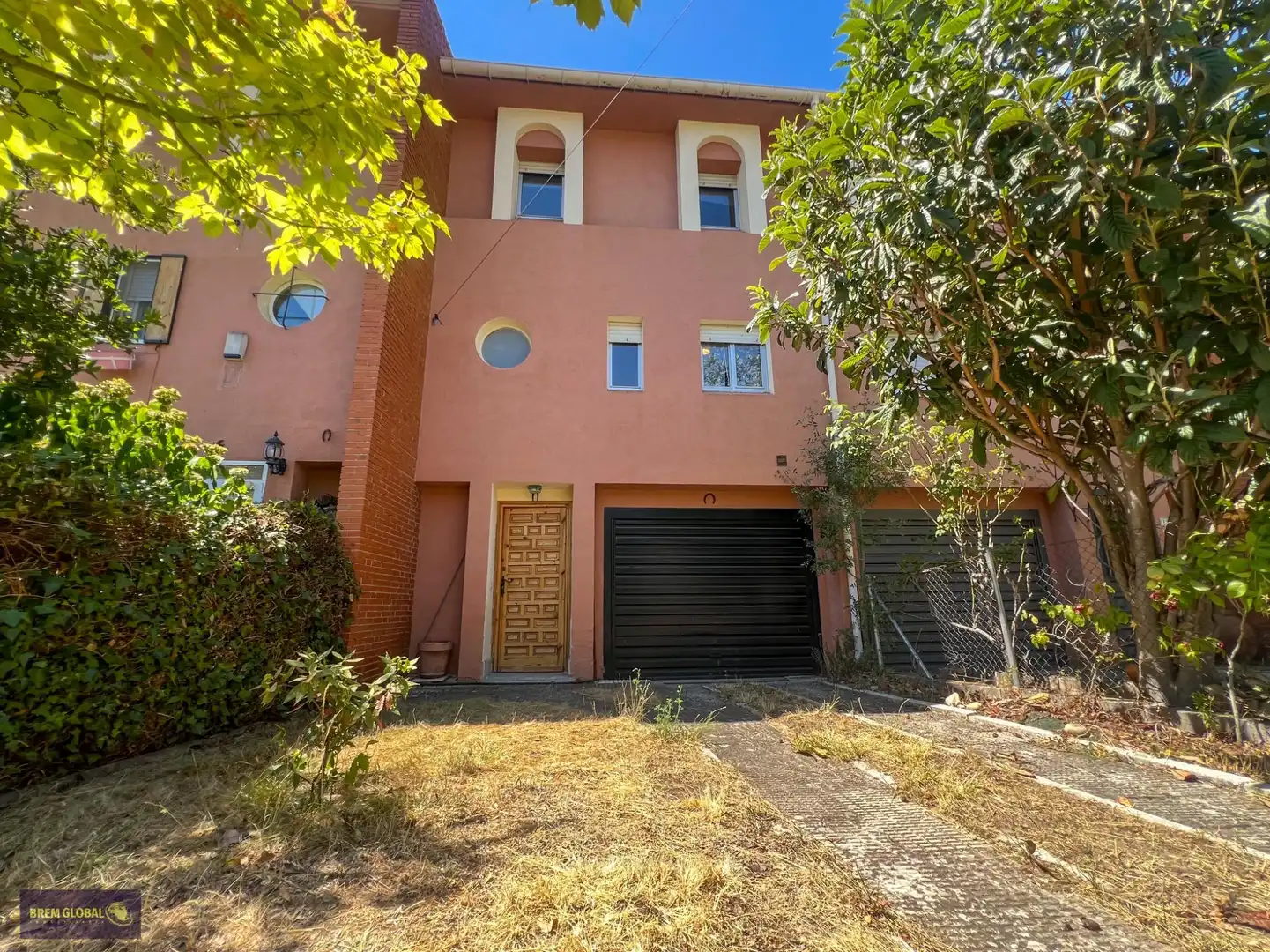 Exterior view of Detached homes for sale in La Cabrera  with Private garden and Community pool