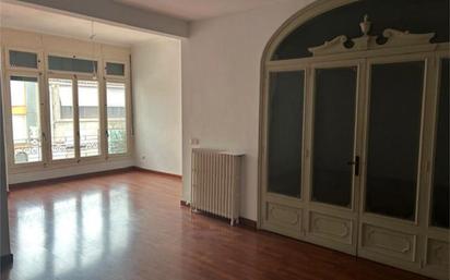 Living room of Flat for sale in Igualada  with Heating, Parquet flooring and Terrace