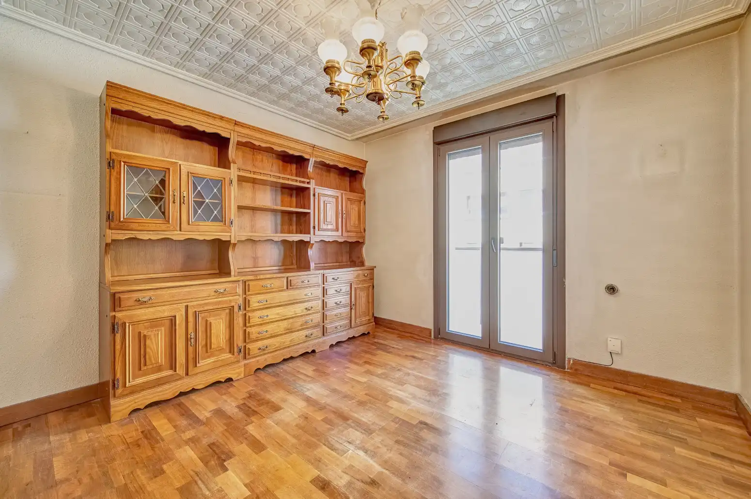 Comedor de Piso en venta en  Pamplona / Iruña con Calefacción, Terraza y Balcón
