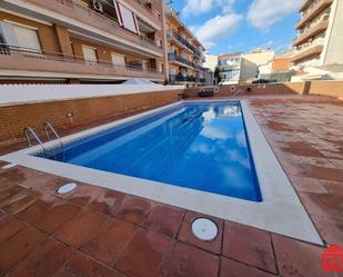 Swimming pool of Flat for sale in El Vendrell  with Air Conditioner, Terrace and Swimming Pool