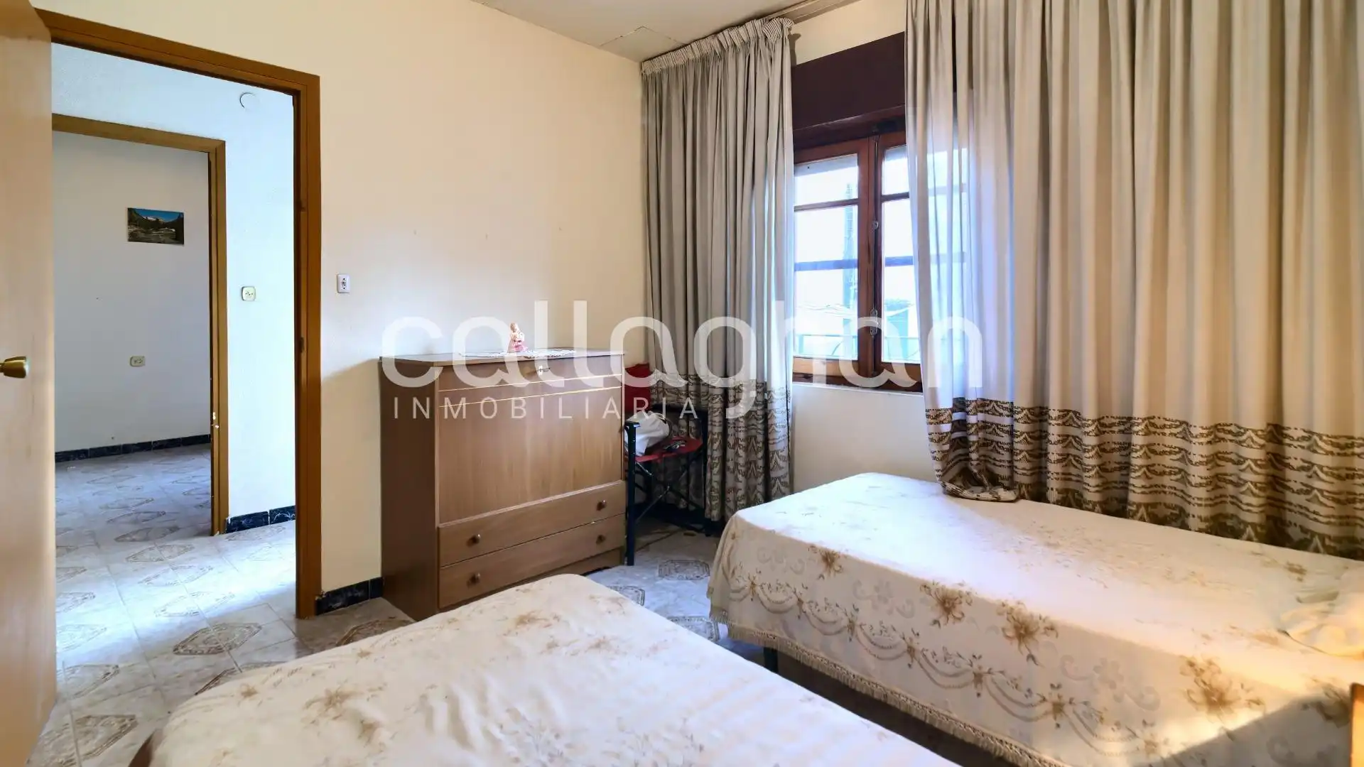Habitación de Casa adosada en venta en Chilches / Xilxes