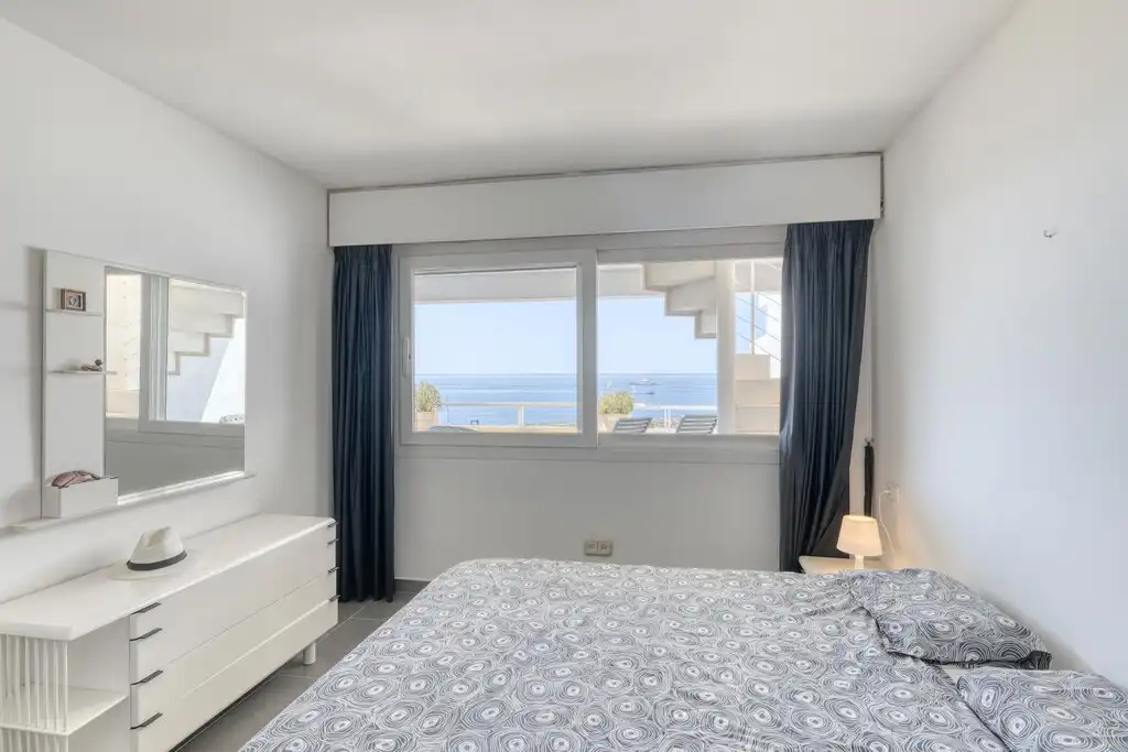 Bedroom of Attic for sale in Calvià  with Terrace and Community pool