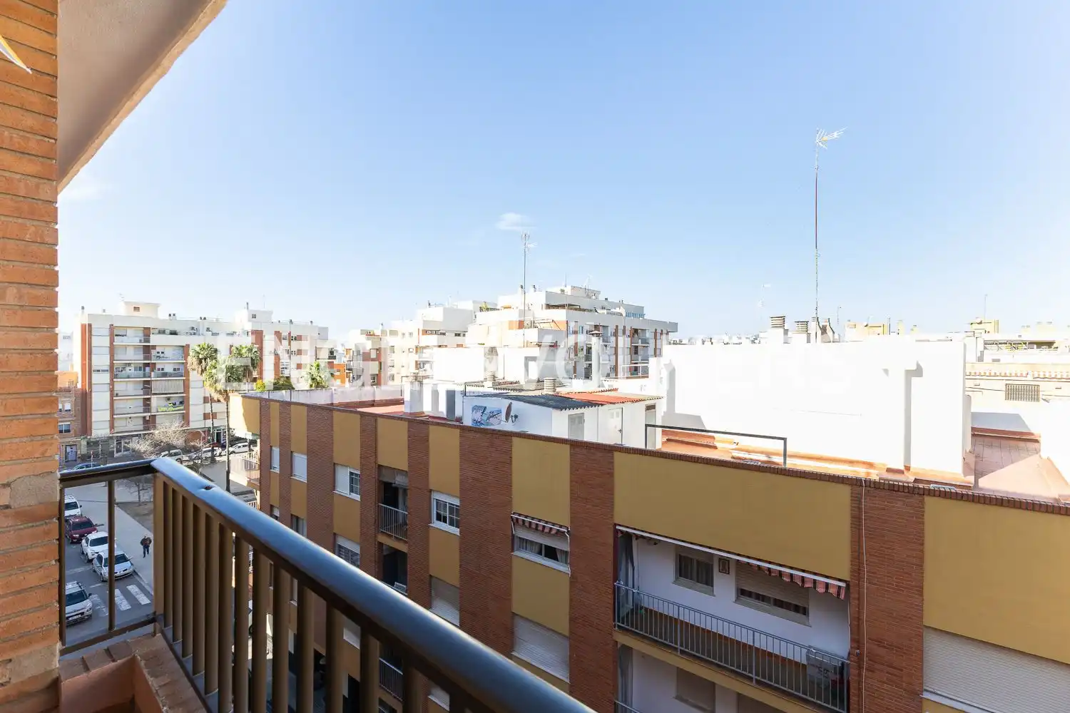 Vista exterior de Pis de lloguer en Sagunto / Sagunt amb Aire condicionat, Calefacció i Moblat