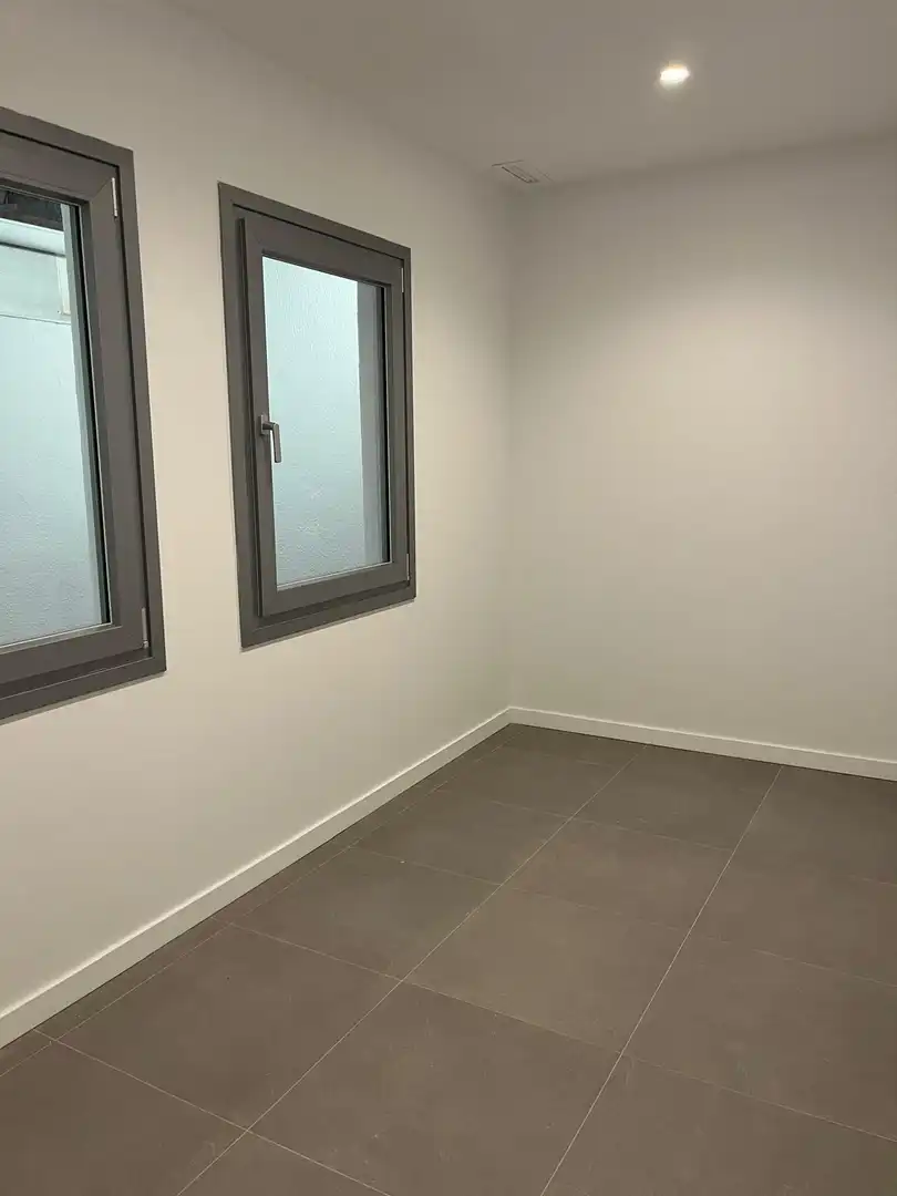 Planta baja en venta en Sabadell con Aire acondicionado y Calefacción
