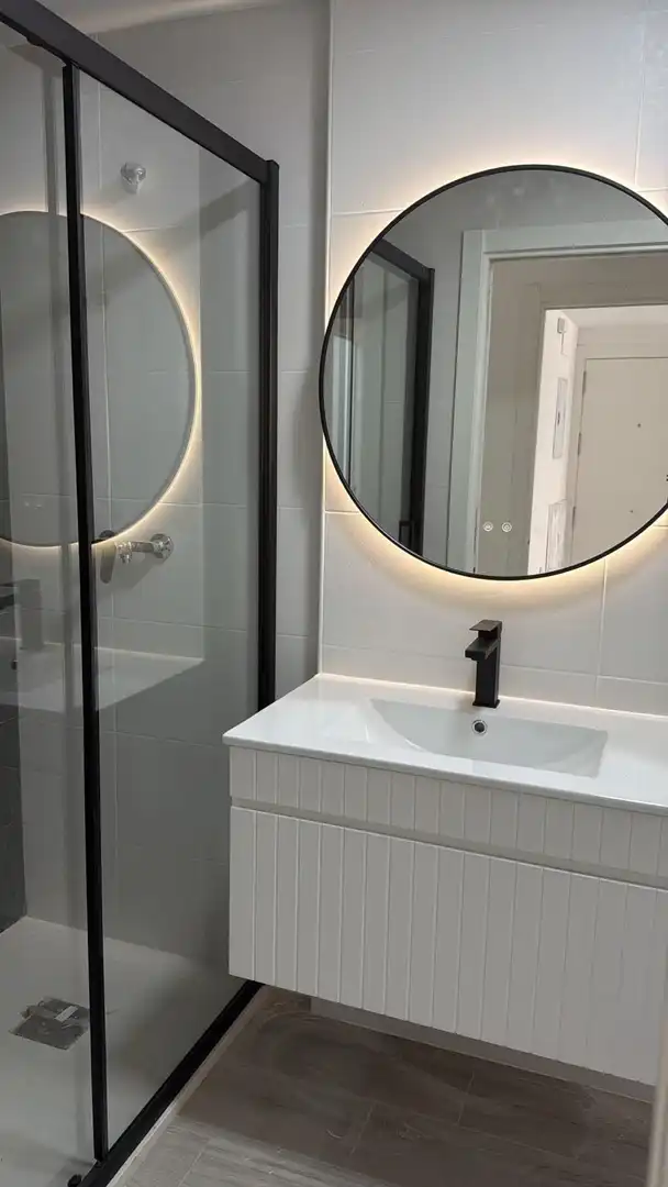 Baño de Ático de alquiler en Murcia con Aire acondicionado, Calefacción y Jardín privado