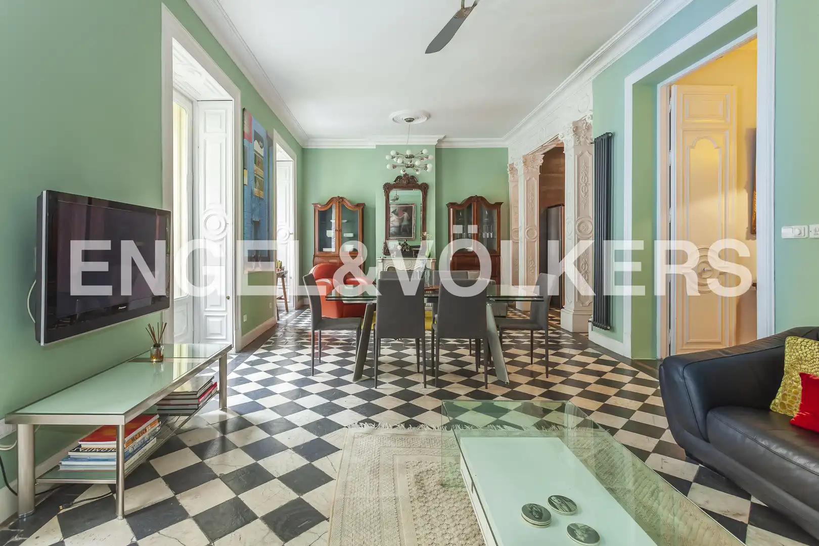Comedor de Piso de alquiler en Madrid con Aire acondicionado, Calefacción y Parquet