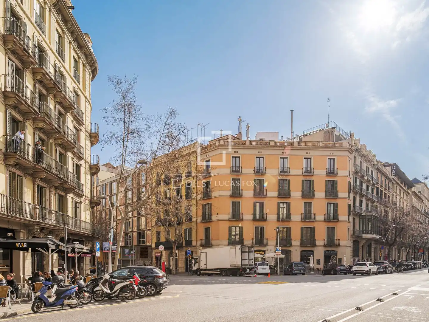 Vista exterior de Pis en venda en Barcelona amb Aire condicionat, Calefacció i Parquet