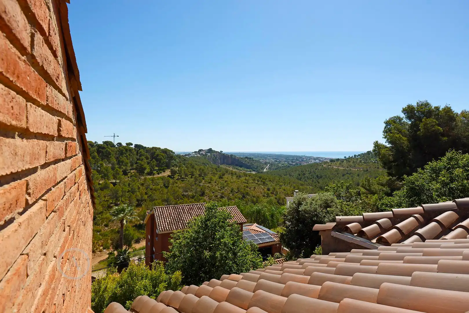 Vista exterior de Casa o xalet en venda en Castelldefels amb Aire condicionat, Calefacció i Jardí privat