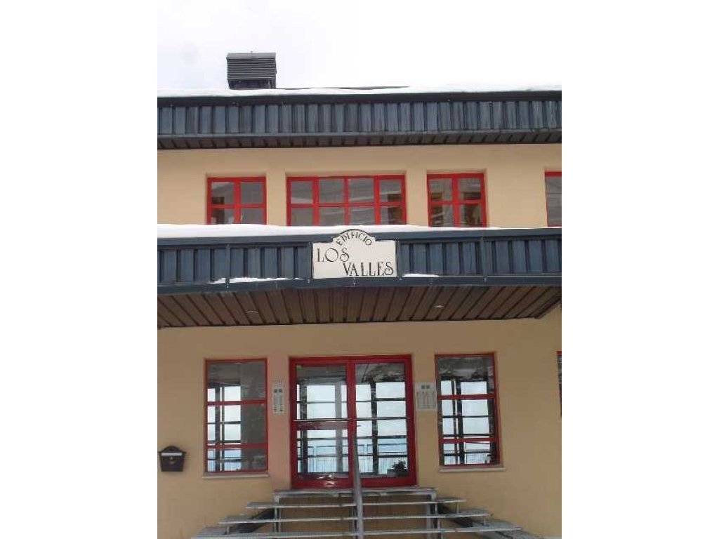 Vista exterior de Apartamento en venta en Sierra Nevada