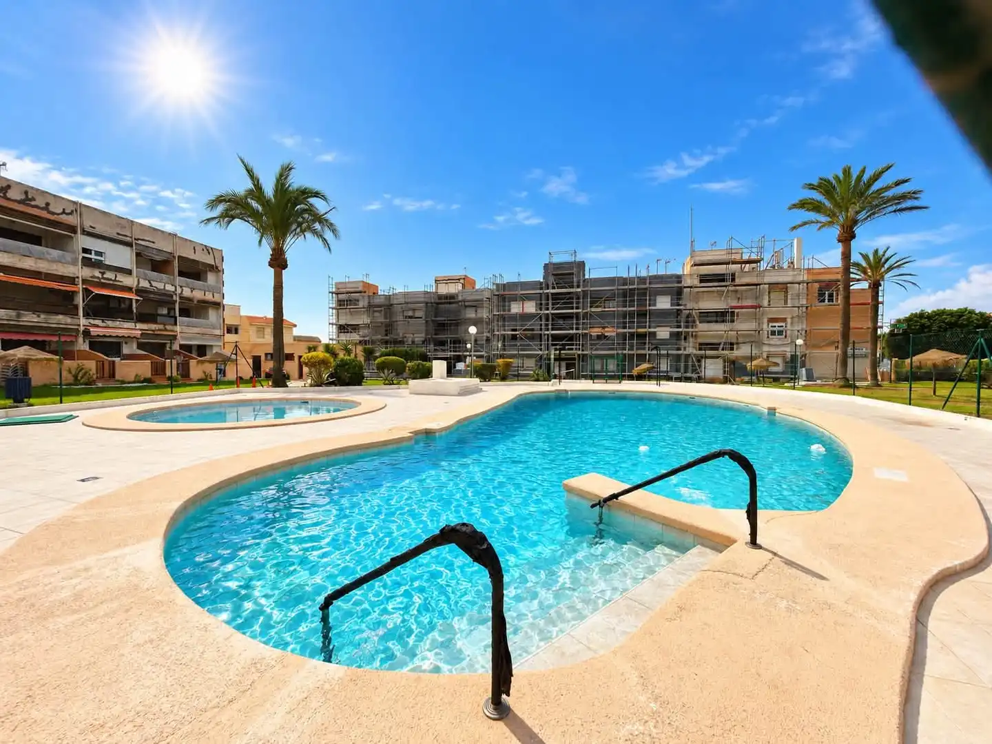 Swimming pool of Apartments for sale in Retamar