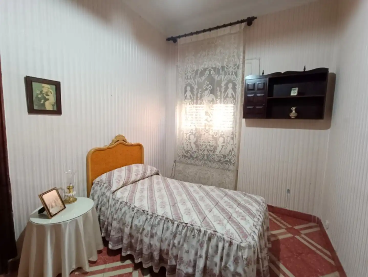 Bedroom of Houses for sale in Hellín  with Balcony