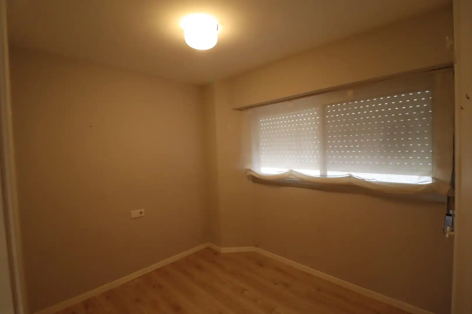 Bedroom of Flat for rent in Valencia  with Air Conditioner