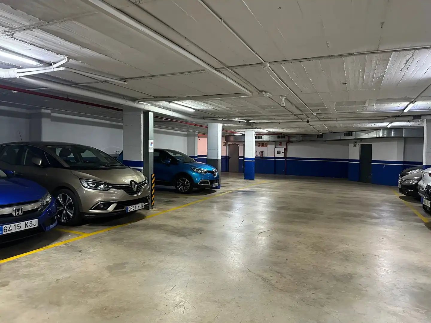 Parking of Garage for sale in Santa Coloma de Gramenet  with Alarm