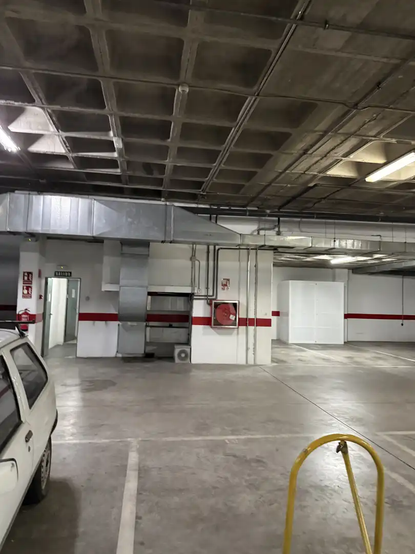 Garage for sale in Elche / Elx