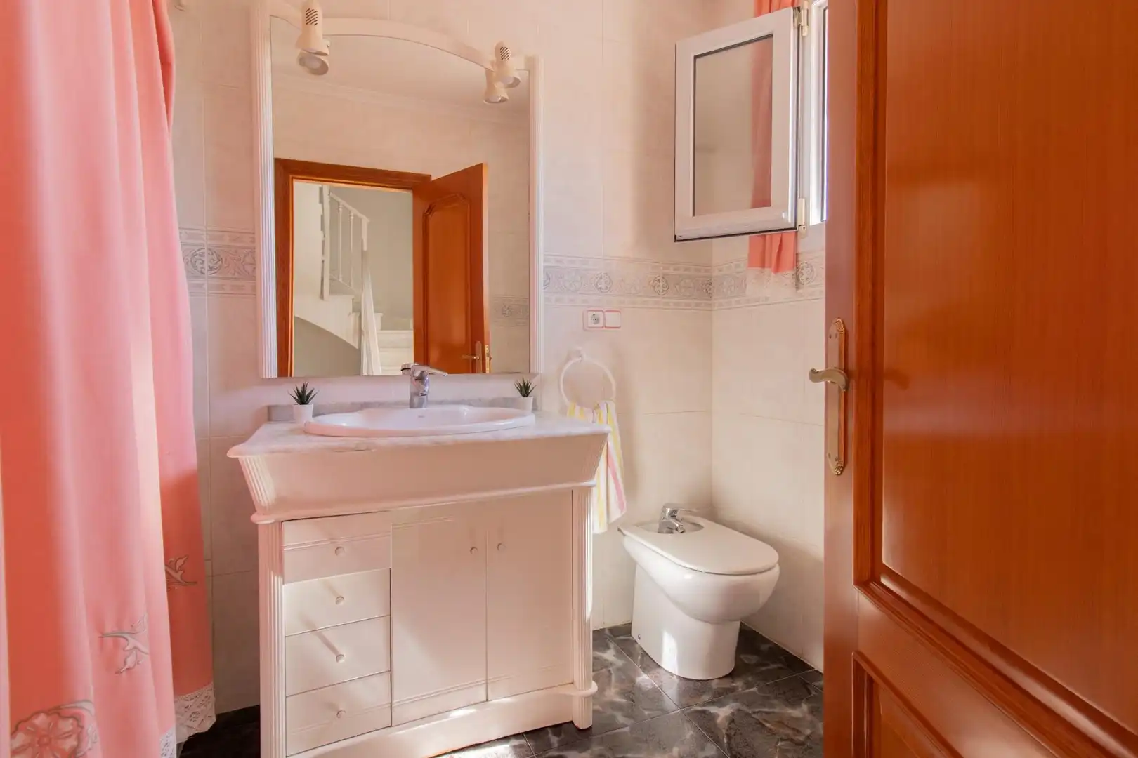 Baño de Casa adosada en venta en Massalfassar con Aire acondicionado, Terraza y Trastero