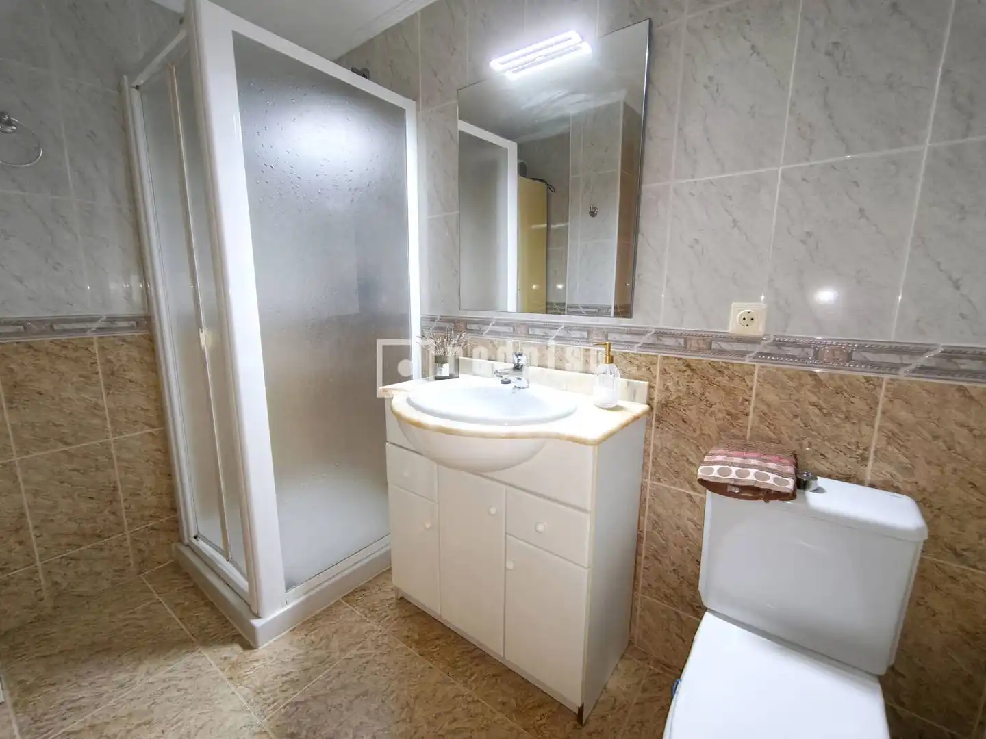 Badezimmer von Wohnung zum Verkauf in Castellón de la Plana / Castelló de la Plana mit Klimaanlage, Terrasse und Abstellraum