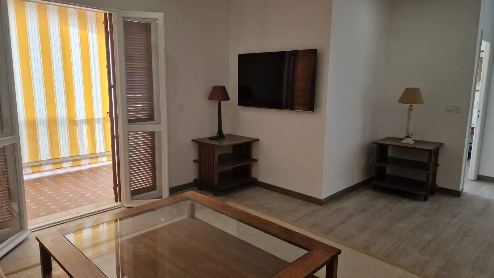 Sala de estar de Piso en venta en Marbella con Aire acondicionado, Terraza y Amueblado