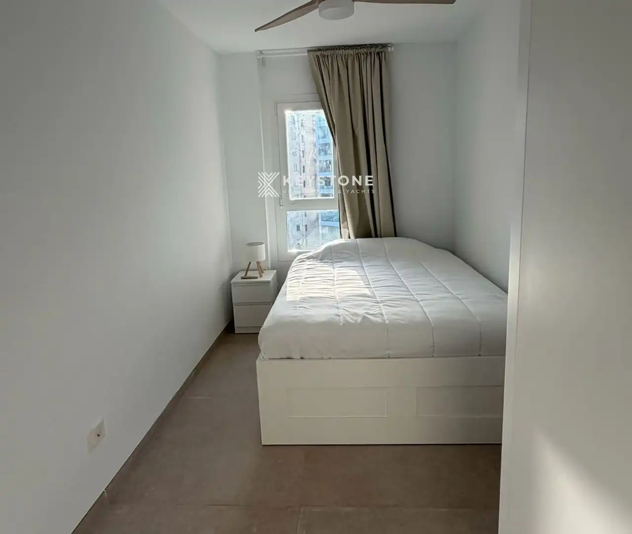 Bedroom of Flat for rent in  Palma de Mallorca  with Air Conditioner, Terrace and Swimming Pool
