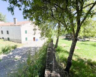 Vista exterior de Casa o xalet en venda en Cerezo de Abajo amb Calefacció