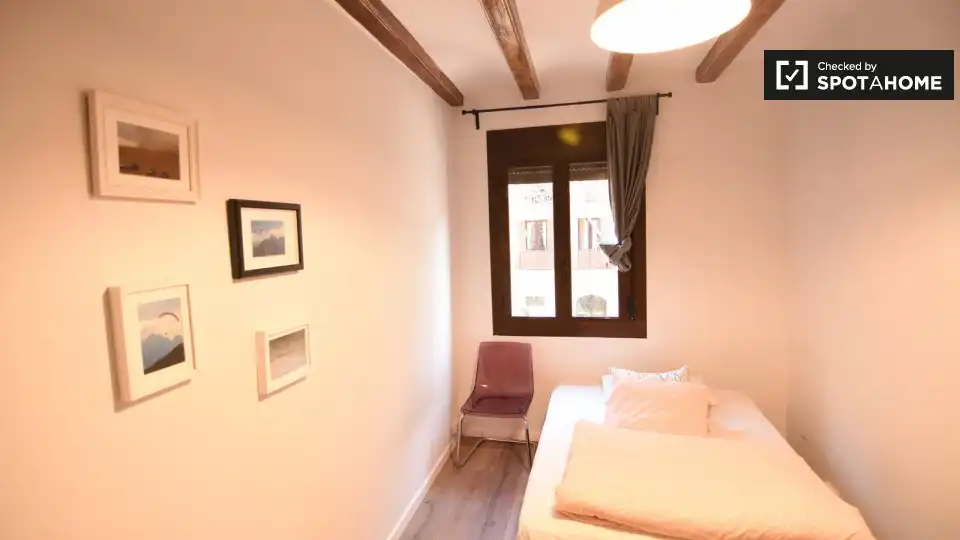 Piso con terraza en alquiler en Eixample, imagen 8